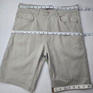 H&M Slim Fit gray men's shorts US 31